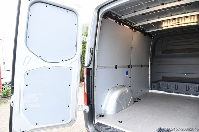 Varebil MERCEDES-BENZ Sprinter 314CDI Kasten L1H1 Schwingsitz Kurz A/C