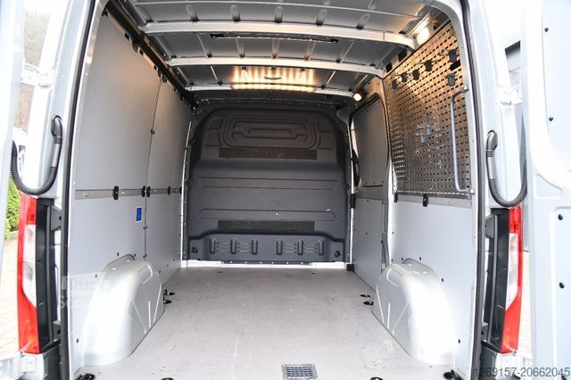 Varebil MERCEDES-BENZ Sprinter 314CDI Kasten L1H1 Schwingsitz Kurz A/C