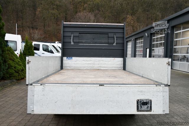 Pick-up varebil MERCEDES-BENZ Sprinter 313 CDI Pritsche/DoKa L2 TÜV 10.2027