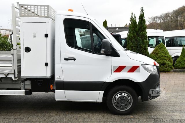 Tipper varebil MERCEDES-BENZ Sprinter 316CDI Dreiseitenkipper AHK 3,5t RWD AC
