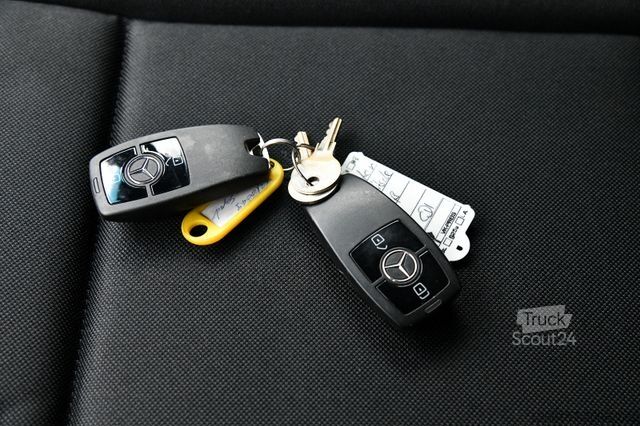 Tipper varebil MERCEDES-BENZ Sprinter 316CDI Dreiseitenkipper AHK 3,5t RWD AC