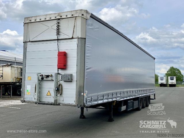 Semi-reboque aberto com lona Schmitz Cargobull Curtainsider Mega Staplerhalterung Getränke