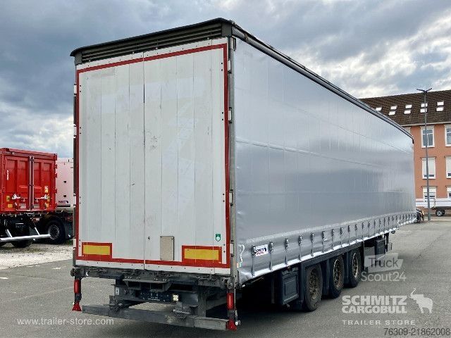 Semi-reboque aberto com lona Schmitz Cargobull Curtainsider Mega Staplerhalterung Getränke