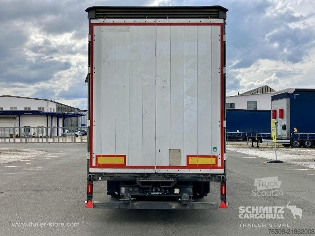 Otvorený náves s plachtou Schmitz Cargobull Curtainsider Mega Staplerhalterung Getränke
