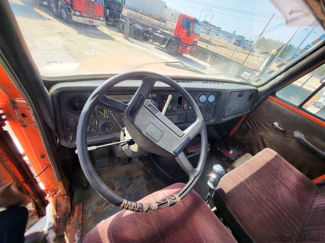 Camión Tractor - Volvo N12 Volvo N12