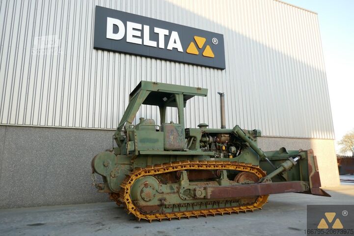 Puskutraktori Caterpillar D7G Ex-army