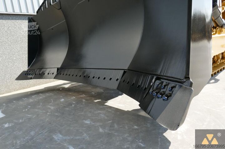 Puskutraktori Caterpillar D9T