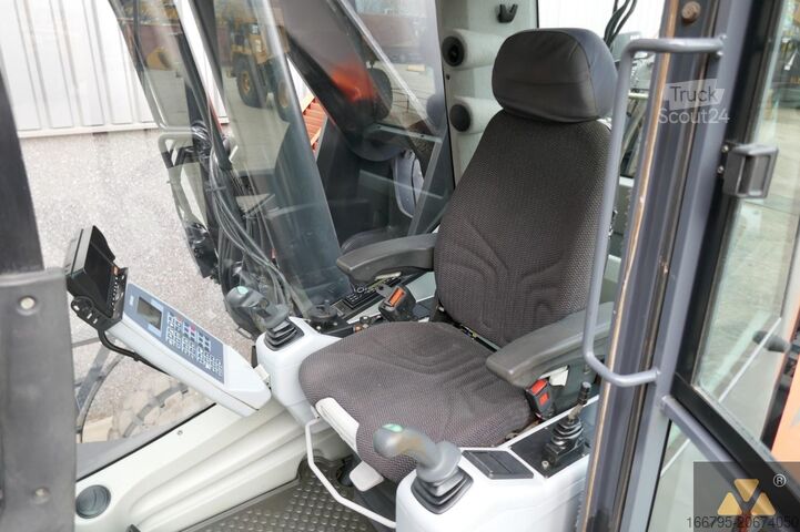 Materiaalinkäsittelijä Atlas 520MH