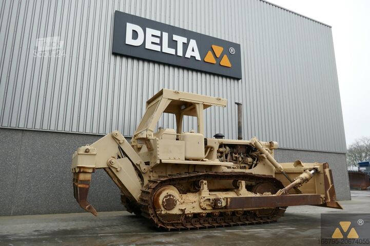 Puskutraktori Caterpillar D7G Ex-army