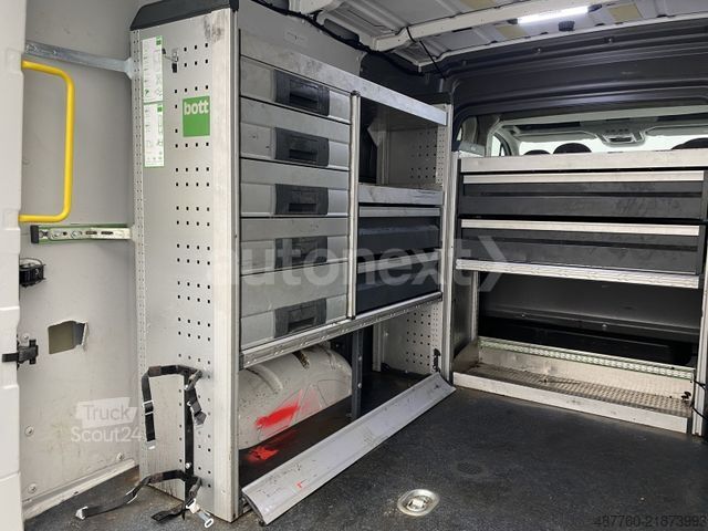 Furgone VOLKSWAGEN Crafter 35 PLUS MIXTO 4MOTION *WERKSTATT* AHK 3,