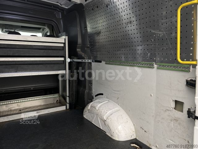 Furgone VOLKSWAGEN Crafter 35 PLUS MIXTO 4MOTION *WERKSTATT* AHK 3,