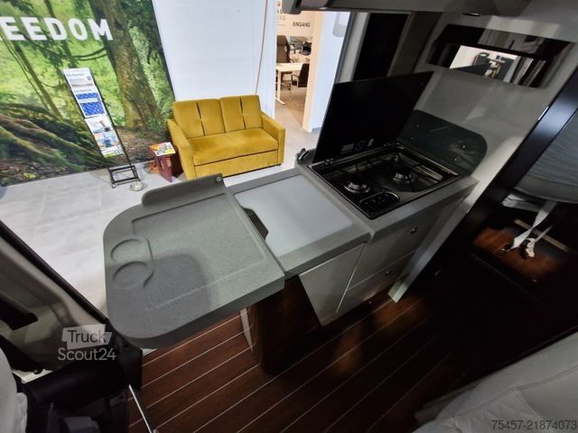 عربة تخييم MOBILVETTA ADMIRAL K6.3 180PS Auto. Matic/Safety/Premium