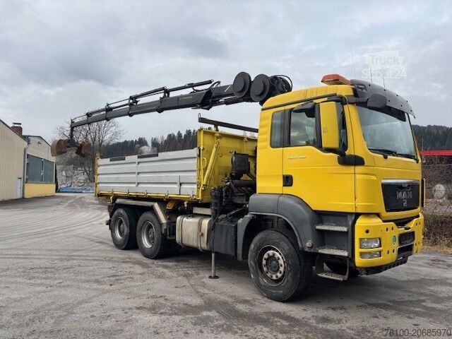 Тристоронній самоскид MAN 33.480 Kipper+HIAB 166-4