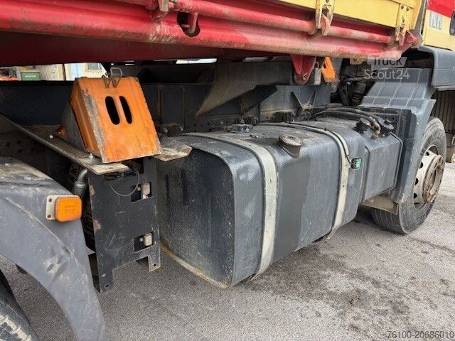 Three-way tipper truck MAN TGS 33.440 Kipper+PK 15002