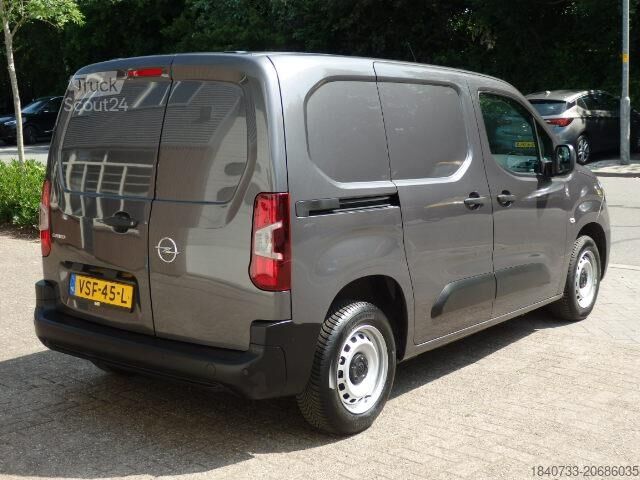 Yüksek tavanlı istasyon vagonu Opel Combo 1.5D L1H1 100 PK AIRO CRUISE PDC