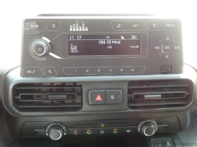 Yüksek tavanlı istasyon vagonu Opel Combo 1.5D L1H1 100 PK AIRO CRUISE PDC