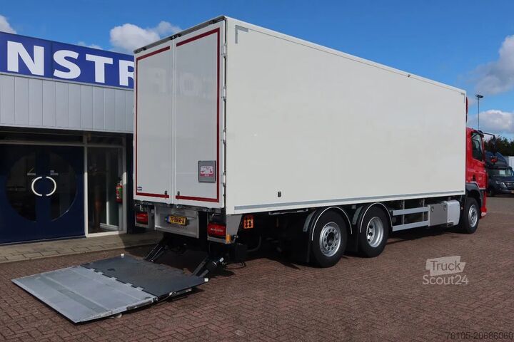 Koffer DAF CF 340 FAN 6X2 Bakwagen + Klep 2500 KG