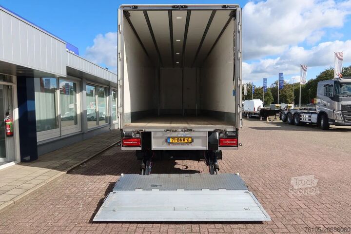 Koffer DAF CF 340 FAN 6X2 Bakwagen + Klep 2500 KG