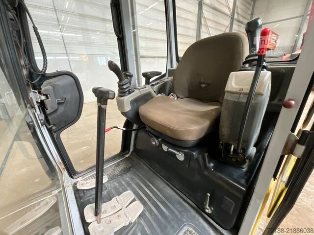 Mini-escavadora Neuson ET 20