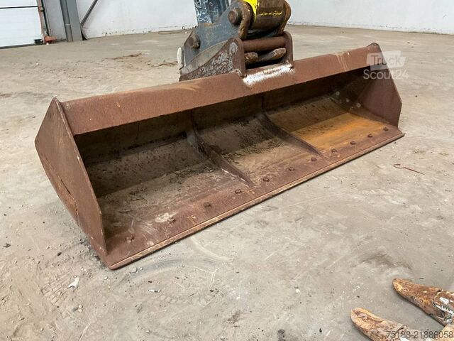 Kolesni bager Neuson 9503 WD