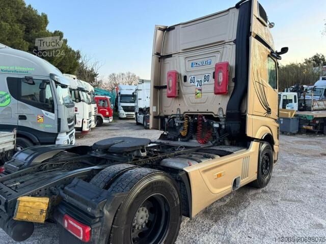 Tractor estándar Mercedes-Benz Actros 1853