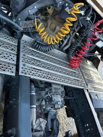 Tractor estándar Mercedes-Benz Actros 1853