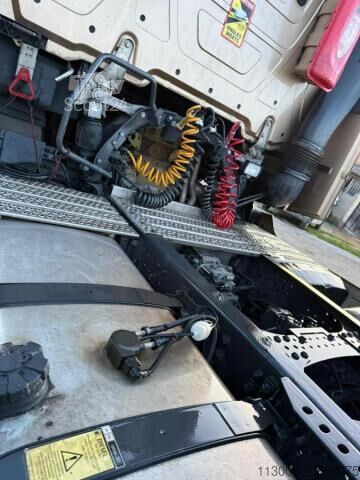 Tractor estándar Mercedes-Benz Actros 1853