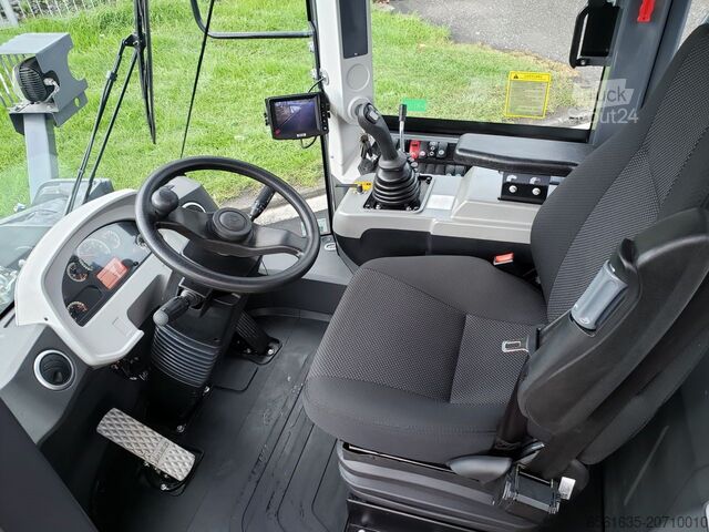 Utovarivač točkova Landex XC948NZ