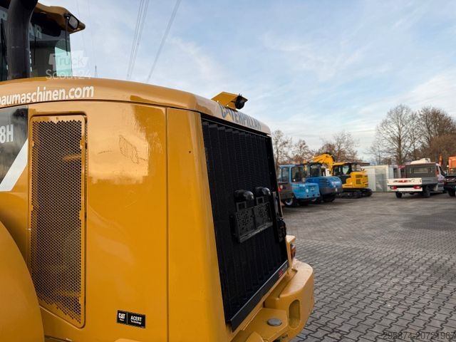 Riteņu iekrāvējs CATERPILLAR 938H Klima Kamera Zentralschmierung