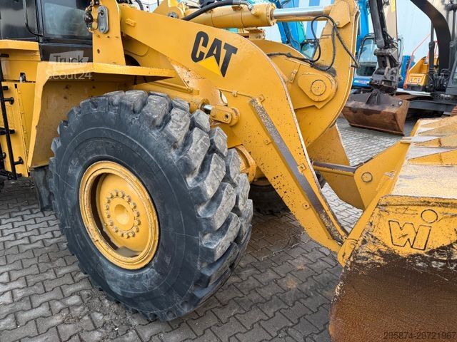 Riteņu iekrāvējs CATERPILLAR 938H Klima Kamera Zentralschmierung