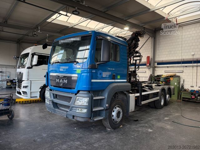 Крюковой мусоровоз MAN TGS 26.320 6x2 Abrollkipper + Kran HIAB 166 E-5