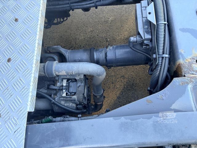 Volumen SZM IVECO STRALIS 480 * H-WAY * RETARDER * STANDKLIMA *