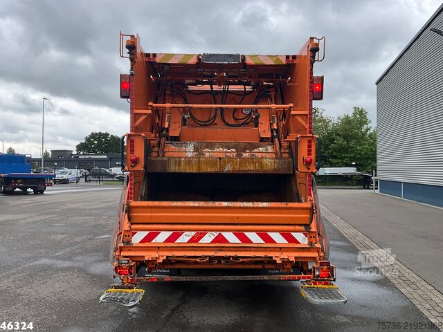 Véhicule de collecte des déchets Iveco Stralis AD 260SY VDK 22m³ Just 153.529 km!