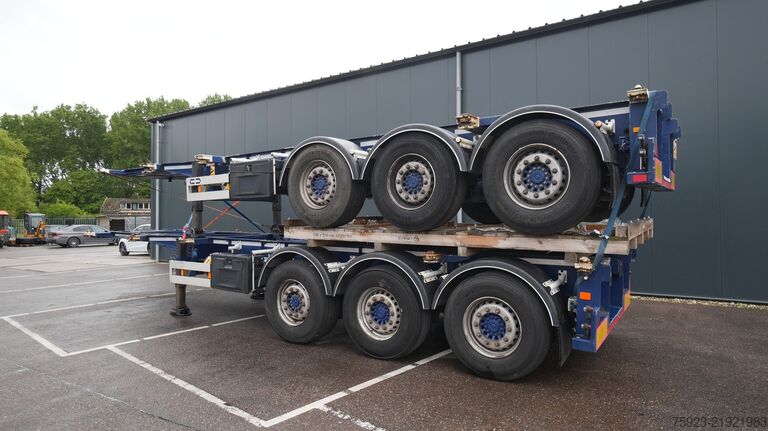 Containertransport Van Hool 20/30ft ADR container transport trailer