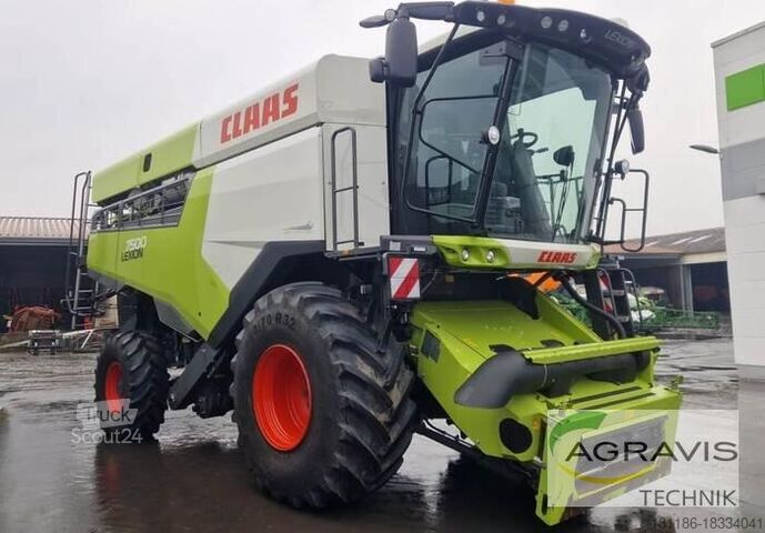 حصادة دراسة Claas LEXION 7500