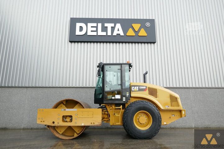 Enkele wals Caterpillar CS66B