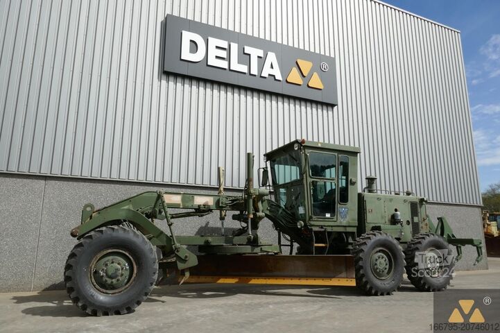 Grader Caterpillar 130G Ex-army