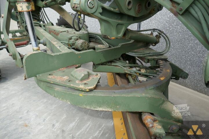 Grader Caterpillar 130G Ex-army