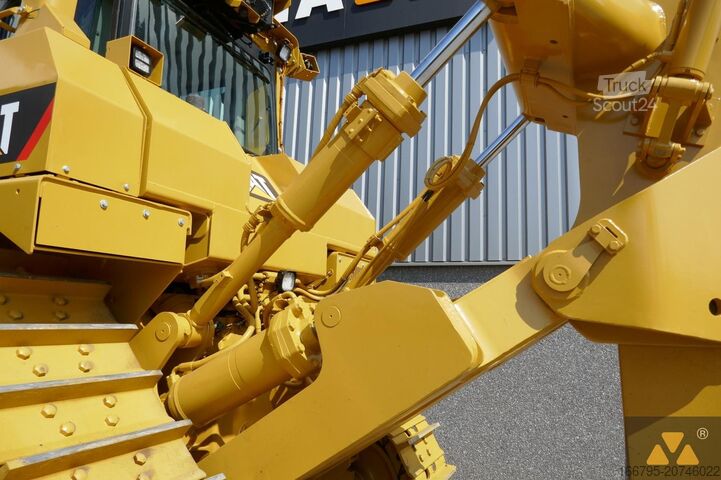 Dozer Caterpillar D9T