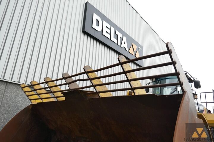 Wiellader Caterpillar 966K