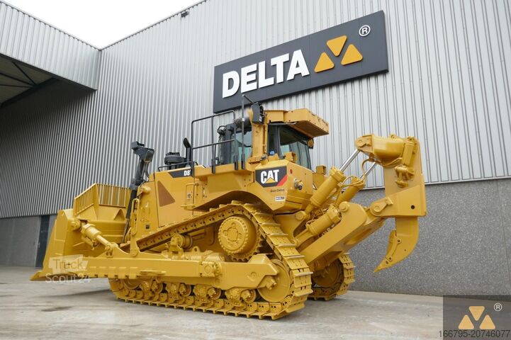 Dozer Caterpillar D8T