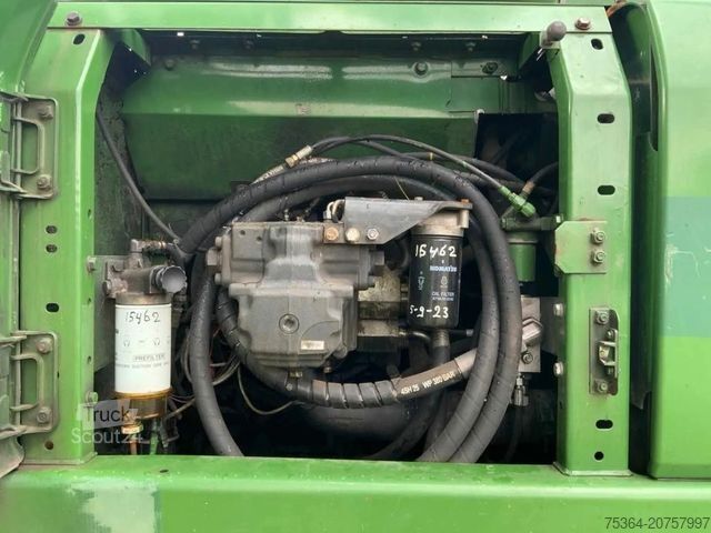 Ķēžu ekskavators KOMATSU PC240LC-8 DIESEL A/C