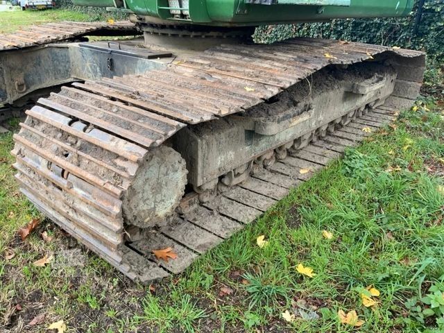 Ķēžu ekskavators KOMATSU PC240LC-8 DIESEL A/C