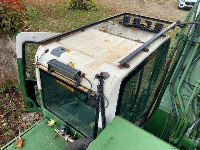 Ķēžu ekskavators KOMATSU PC240LC-8 DIESEL A/C