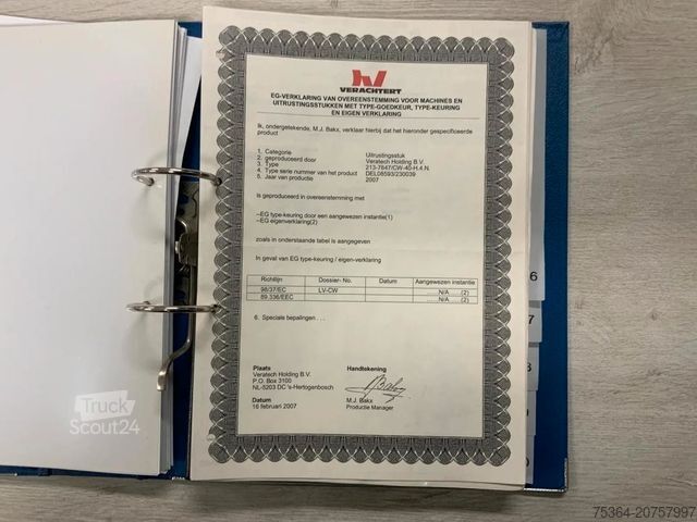 Ķēžu ekskavators KOMATSU PC240LC-8 DIESEL A/C