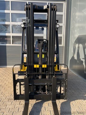 Konteineru krautotājs YALE Veracitor VX 35 - Triplex Mast - Waage !!!