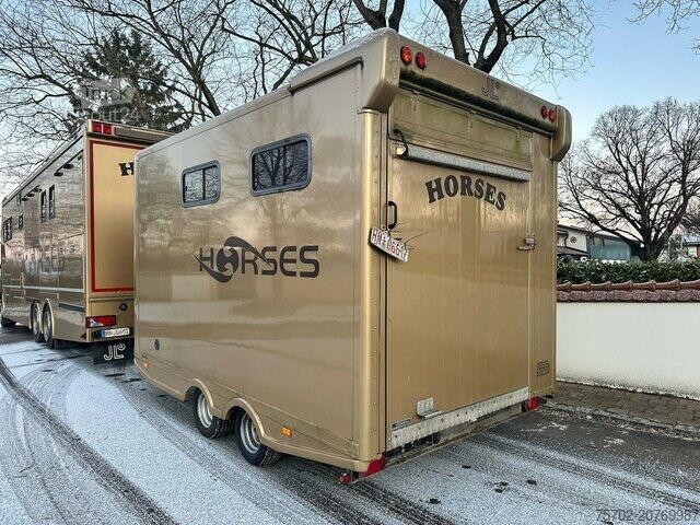 Livestock trailer Steinsberger 3-Pferdeanhänger mit Wohnung