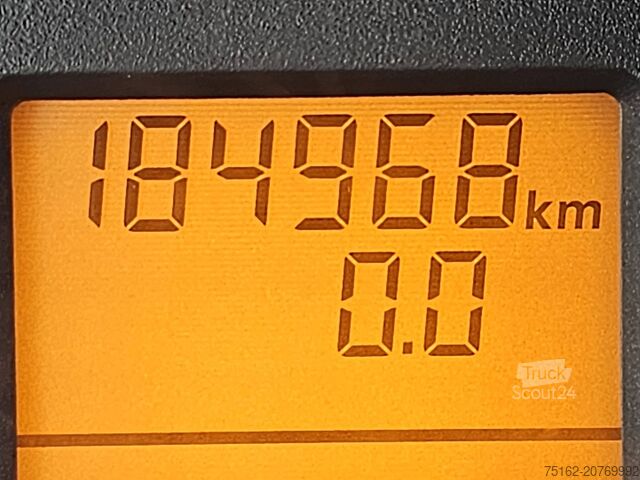 Bestelauto MERCEDES-BENZ SPRINTER 210