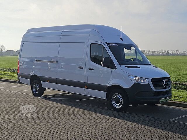 Bestelauto MERCEDES-BENZ SPRINTER 317 CDI AUT. L3H3