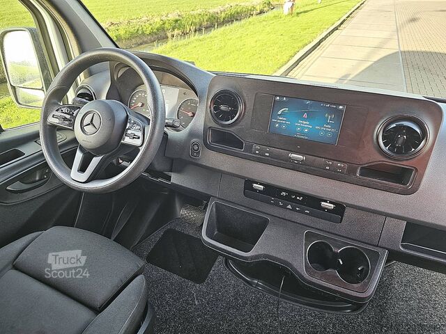 Bestelauto MERCEDES-BENZ SPRINTER 317 CDI AUT. L3H3
